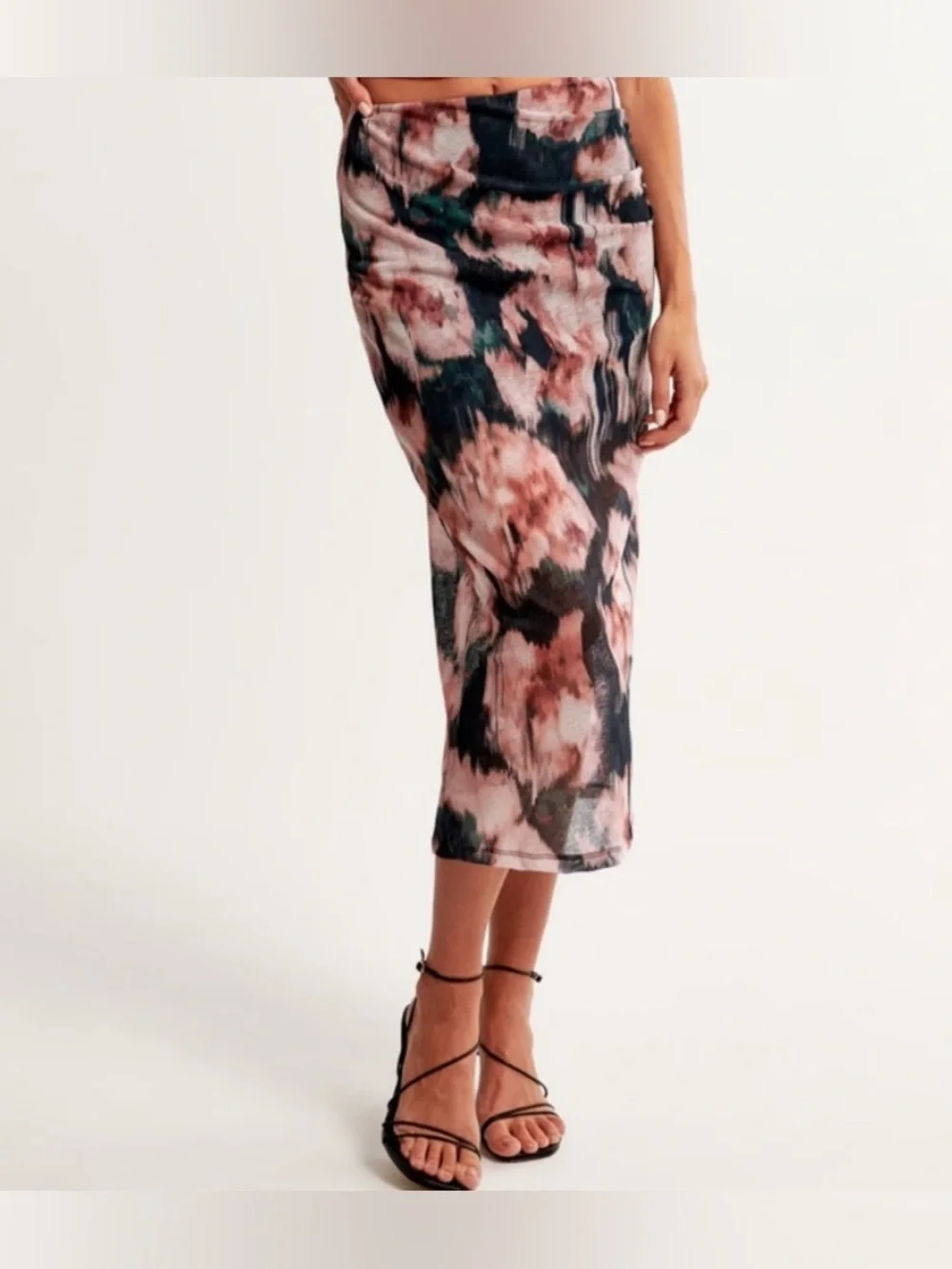 Abercrombie & Fitch floral print